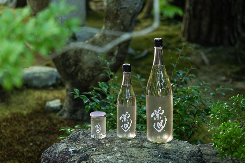 開業3周年オリジナル日本酒「紫巡（しじゅん）」